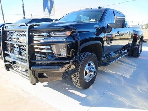 2022 Chevrolet Silverado 3500 High Country