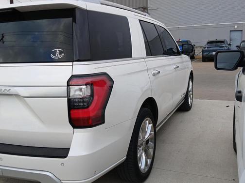 White Platinum Tri-Coat Metallic 2019 Ford Expedition Platinum