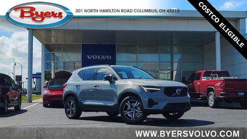 2026 Volvo XC40 B5 Core