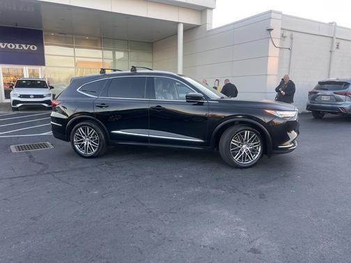 2022 Acura MDX Advance Package