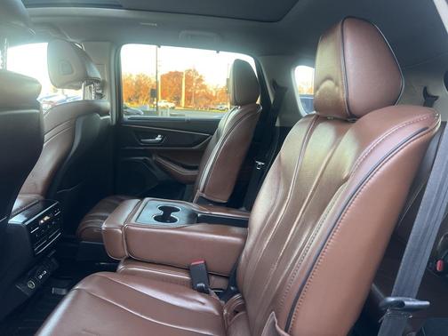 2022 Acura MDX Advance Package