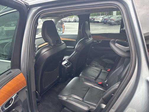 Osmium Gray Metallic 2019 Volvo XC90 T6 Inscription