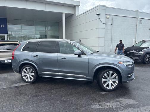Osmium Gray Metallic 2019 Volvo XC90 T6 Inscription