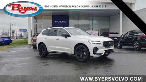 2026 Volvo XC60 B5 Ultra Black Edition