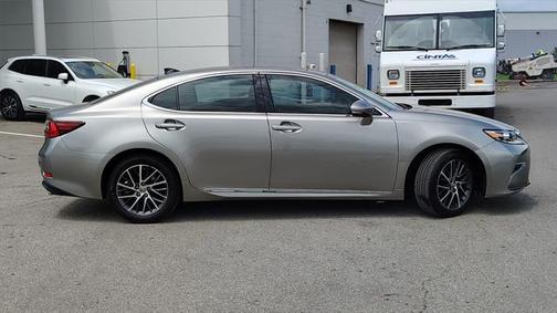 2018 Lexus ES 350 Base