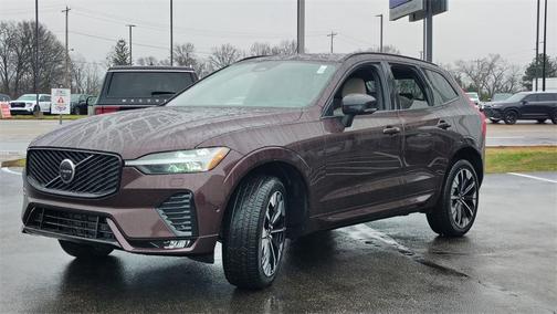 2026 Volvo XC60 B5 Plus