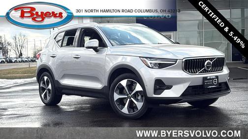 2025 Volvo XC40 B5 Plus Bright Theme