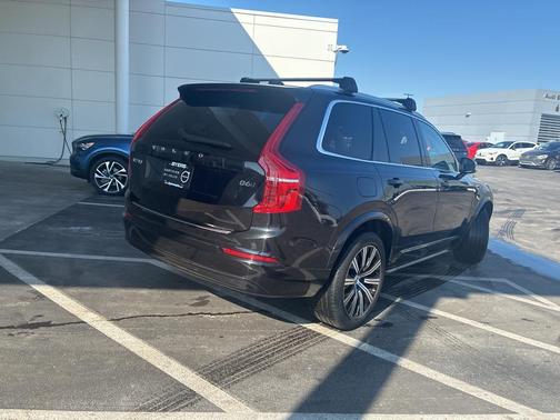 2023 Volvo XC90 B6 Core