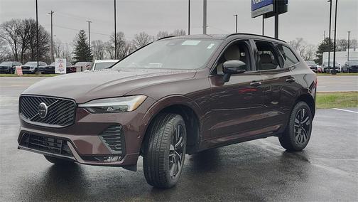 2026 Volvo XC60 B5 Plus