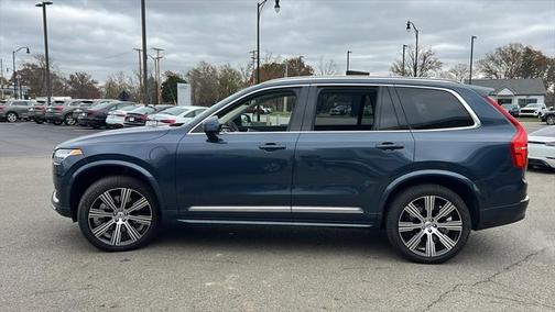 2025 Volvo XC90 Plug-In Hybrid T8 Plus