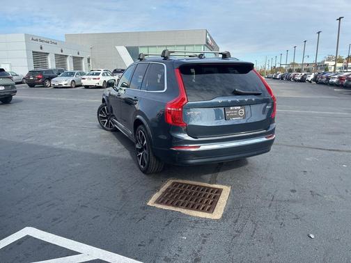 2023 Volvo XC90 B6 Plus 6-Seater