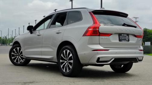 2025 Volvo XC60 B5 PLUS AWD