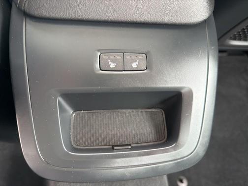 Vapour Gray Metallic 2025 Volvo S60 B5 Core