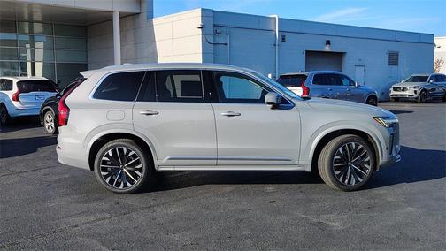 2026 Volvo XC90 B6 Ultra