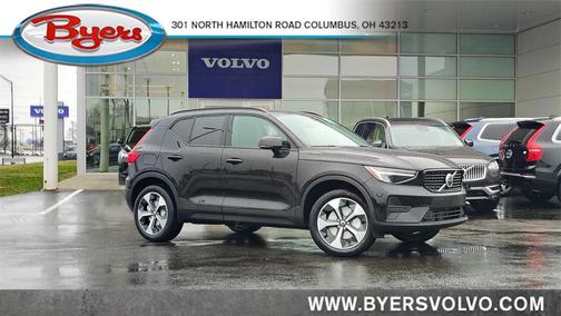 2026 Volvo XC40 B5 Core