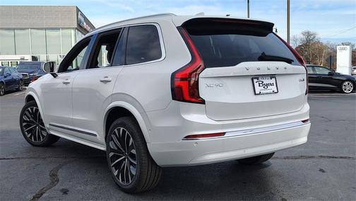 2026 Volvo XC90 B6 Plus 7-Seater