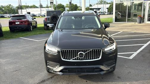 Onyx Black Metallic 2021 Volvo XC90 T6 Momentum