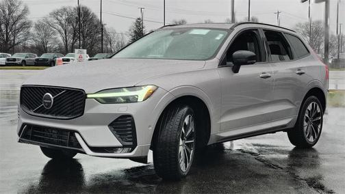 2026 Volvo XC60 B5 Plus