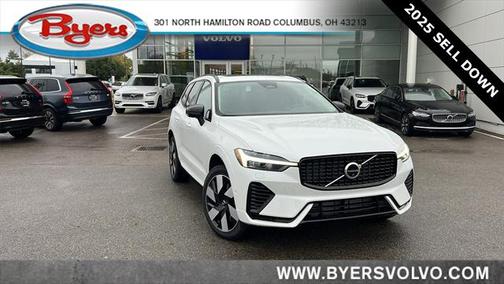 2025 Volvo XC60 Plug-In Hybrid T8 Plus