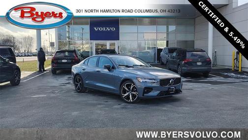 2023 Volvo S60 B5 Core Dark Theme