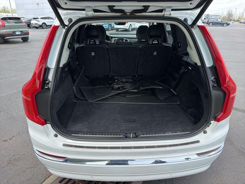 2023 Volvo XC90 Recharge Plug-In Hybrid T8 Plus Bright Theme 7 Passenger