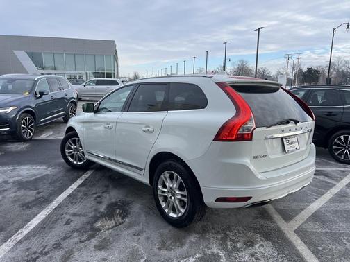 2015 Volvo XC60 T5 Premier