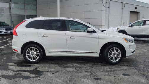 2015 Volvo XC60 T5 Premier