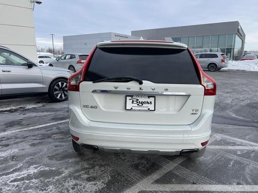 2015 Volvo XC60 T5 Premier