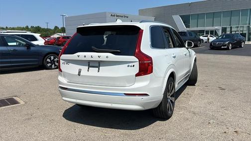 2025 Volvo XC90 B6 Plus 7-Seater