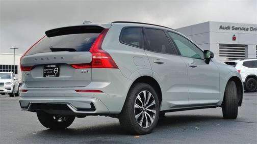 2024 Volvo XC60 B5 Core