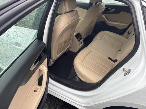 2021 Audi A4 45 S line Premium Plus