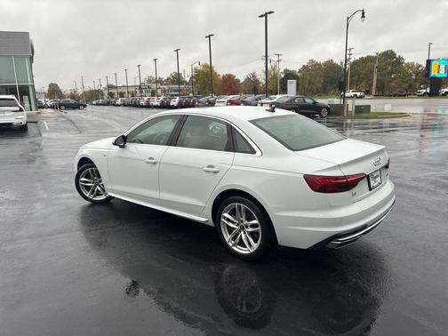 2021 Audi A4 45 S line Premium Plus