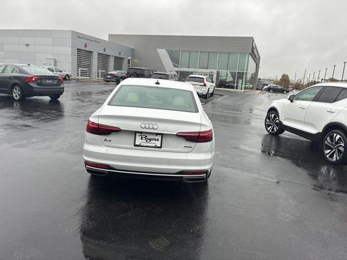 2021 Audi A4 45 S line Premium Plus