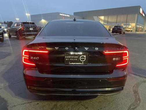 2025 Volvo S60 B5 Core