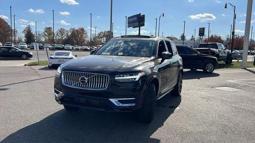2025 Volvo XC90 Plug-In Hybrid T8 Plus