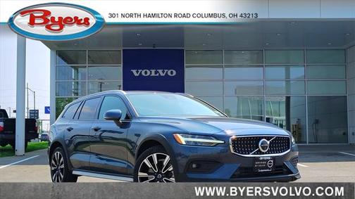 2024 Volvo V60 Cross Country Ultimate