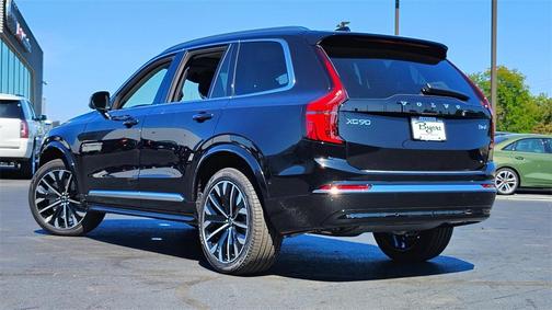 2026 Volvo XC90 B6 Plus 7-Seater