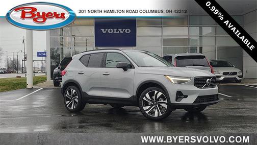 2026 Volvo XC40 B5 Plus