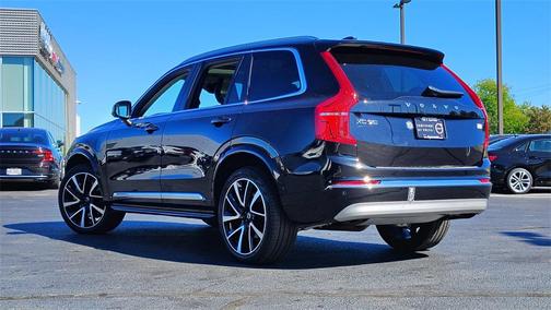 2022 Volvo XC90 Recharge Plug-In Hybrid T8 Inscription Expression 6 Passenger
