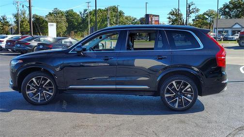 2022 Volvo XC90 Recharge Plug-In Hybrid T8 Inscription Expression 6 Passenger