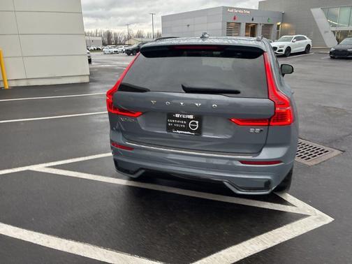 2024 Volvo XC60 B5 Core