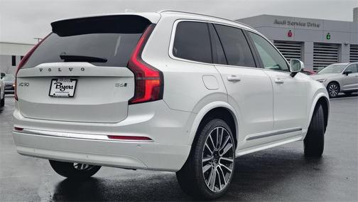 2026 Volvo XC90 B6 Plus 7-Seater