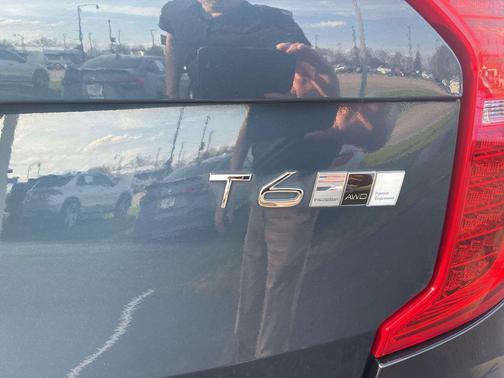 Denim Blue Metallic 2018 Volvo XC90 T6 Inscription