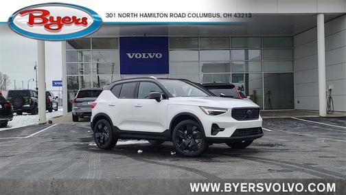 2026 Volvo XC40 B5 Ultra Black Edition