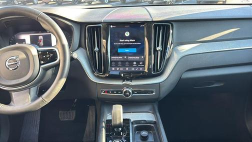 Onyx Black Metallic 2025 Volvo XC60 B5 Plus