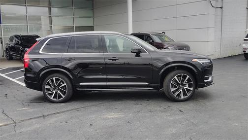 2023 Volvo XC90 B6 Plus 7-Seater