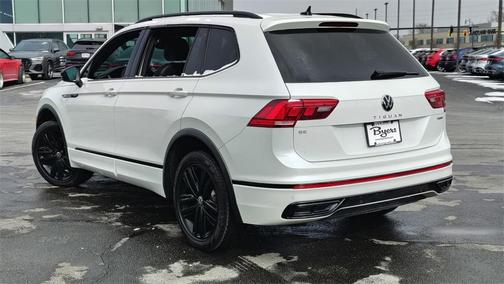 2022 Volkswagen Tiguan 2.0T SE R-Line Black 4MOTION