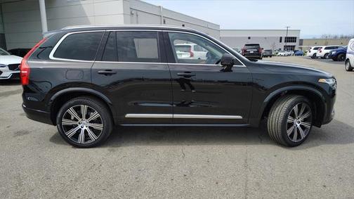 2025 Volvo XC90 Plug-In Hybrid T8 Plus