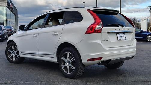 2015 Volvo XC60 T6 Premier Plus