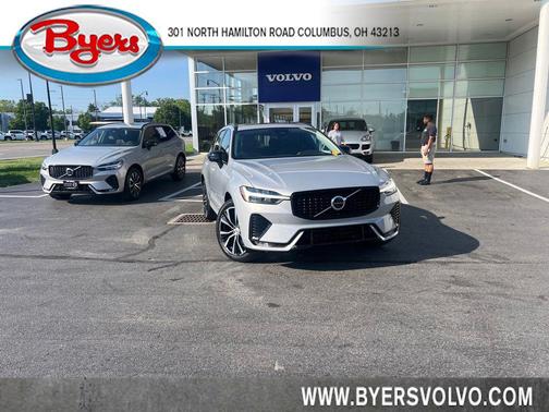 Silver Dawn Metallic 2023 Volvo XC60 B5 Plus Dark Theme